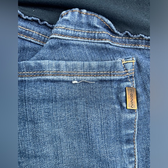 1822 Denim Maternity jeans size 28 full length skinny jean with full belly band - Picture 4 of 6